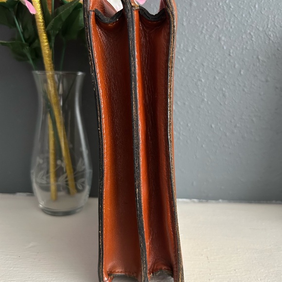 Patricia Nash Lanza Crossbody Organizer Bag - Picture 3 of 14